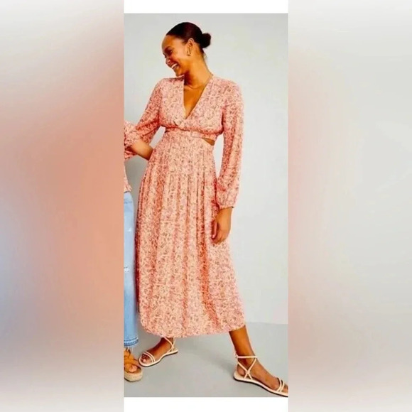 Old Navy Cut Out Dress size medium XL - Picture 1 of 8